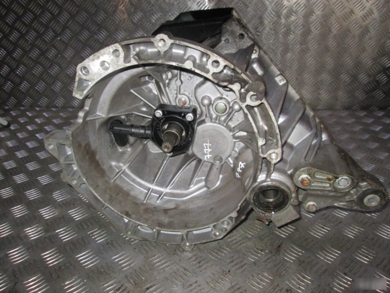 Механическая коробка передач форд фокус 3. 4m5r7f096na. МКПП QQDB. КПП механическая 4m5r-7f096-na. МКПП Ford Fusion заглушка на дифференциал.